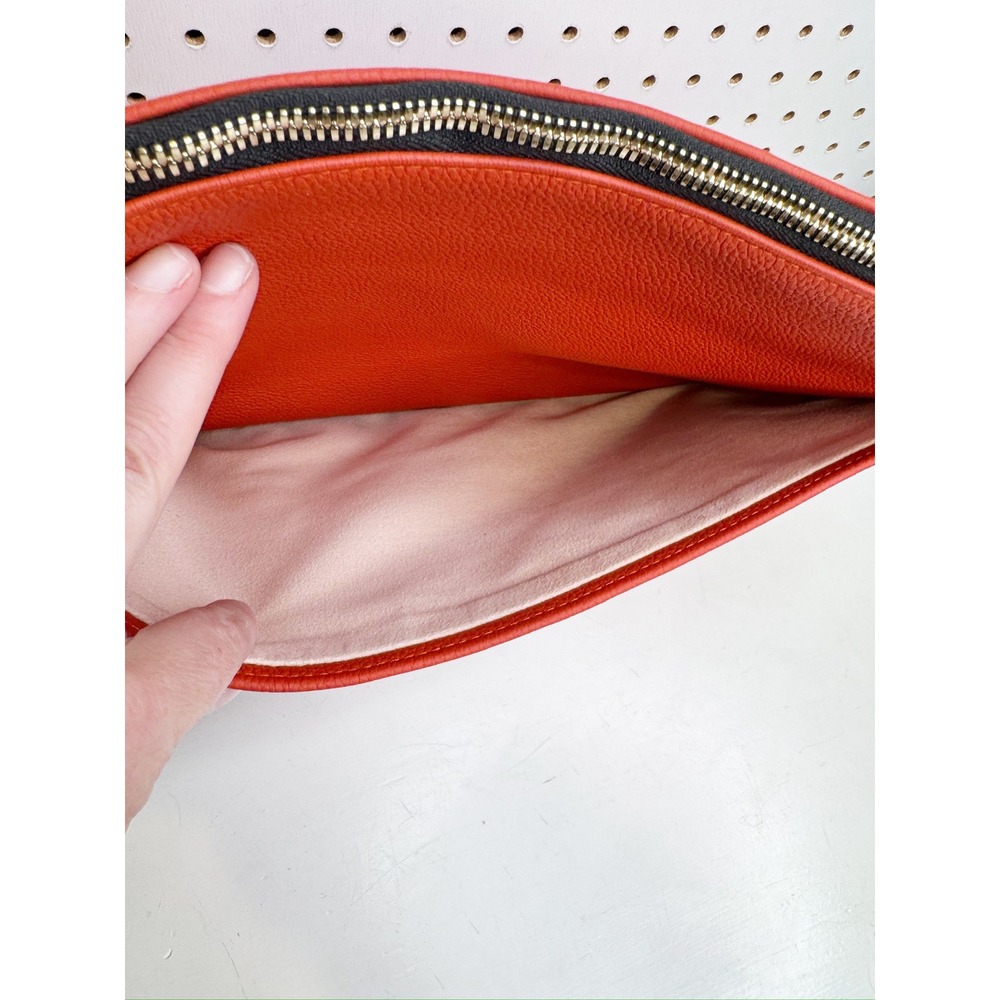 Marcher Studio | Allie Clutch Red Pebbled Leather Envelope Zip Top Laptop Bag View 6
